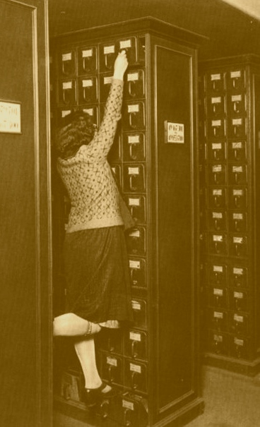 Office.Stretches,workshop kantoolijf, rugpijn, stijfheid, nekpijn beweegnorm, gezondheid, rekken op kantoor, stretch