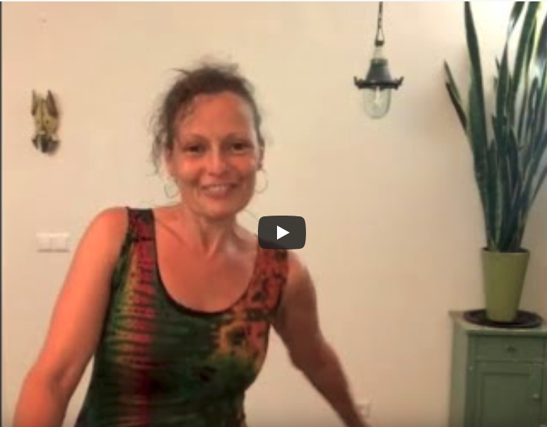 Jeanine Theunissen, Pijn in je onderrug, Stijve onderrug, rugpijn, wat doe ik tegen pijn in onderrug, Hoe kom ik van mijn rugpijn af, wat helpt tegen rugpijn