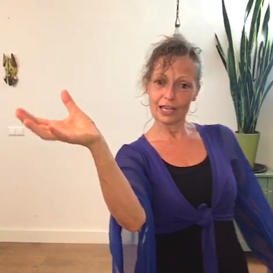 Jeanine Theunissen - Chi Kung oefening voor soepele gewrichten en rug, rugpijn, stijve rug, stijve gewrichten