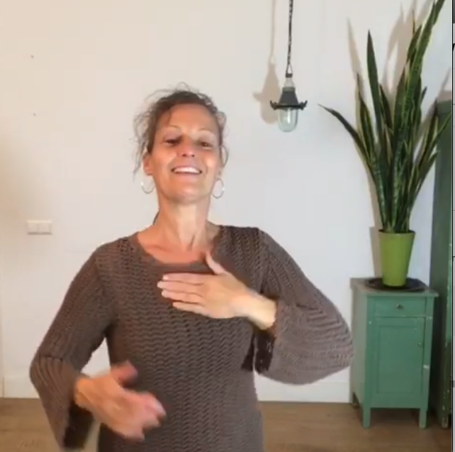 Jeanine Theunissen, Meridianen bekloppen, jezelf energie geven, meer energie, tip tegen vermoeidheid, lijf snel warm maken, wakker worden